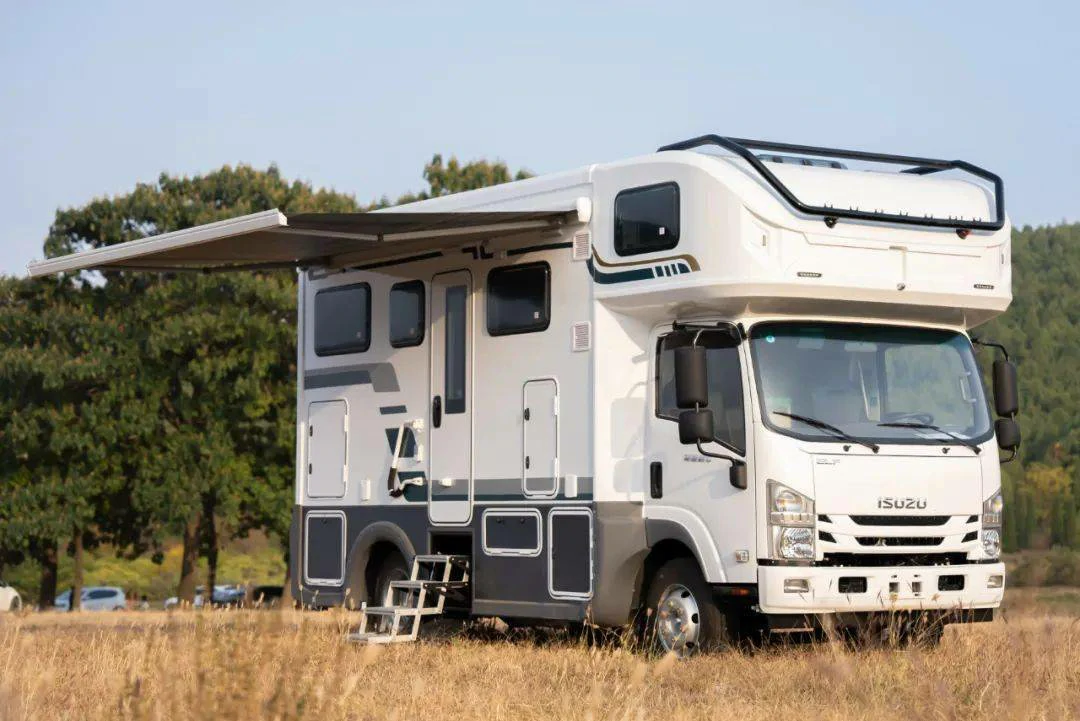 Silver Swallow RV_03